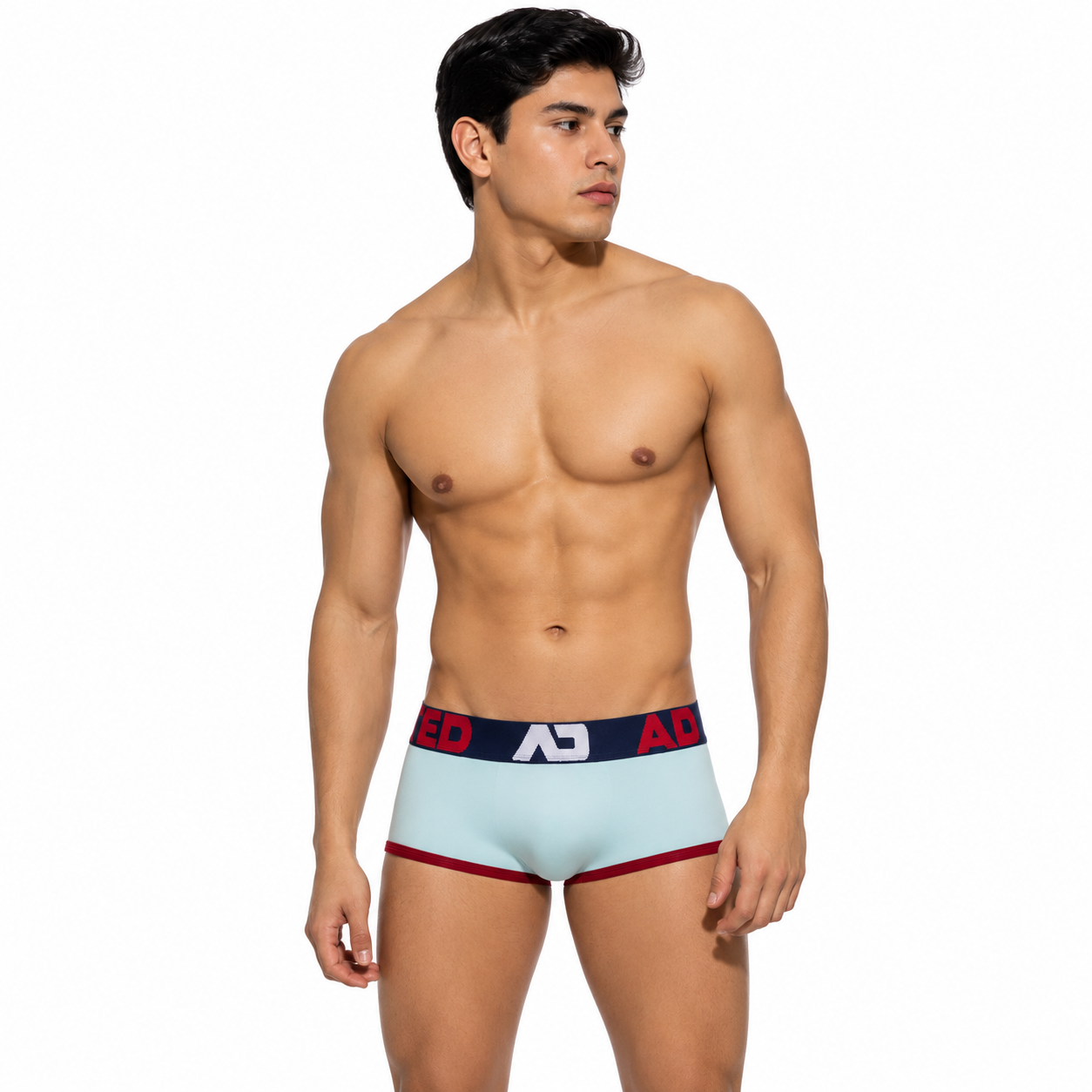 SEAMLESS TRUNK