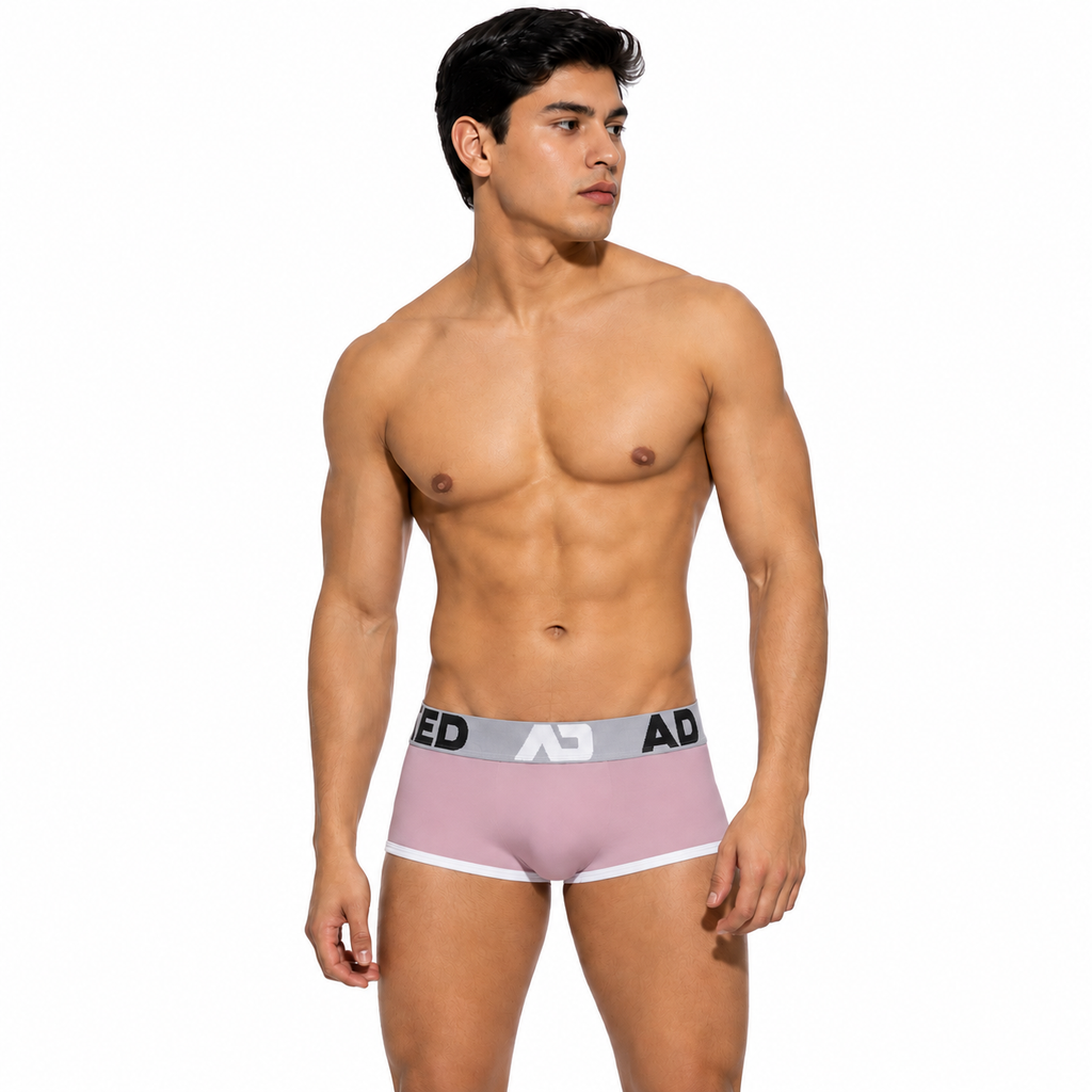 SEAMLESS TRUNK