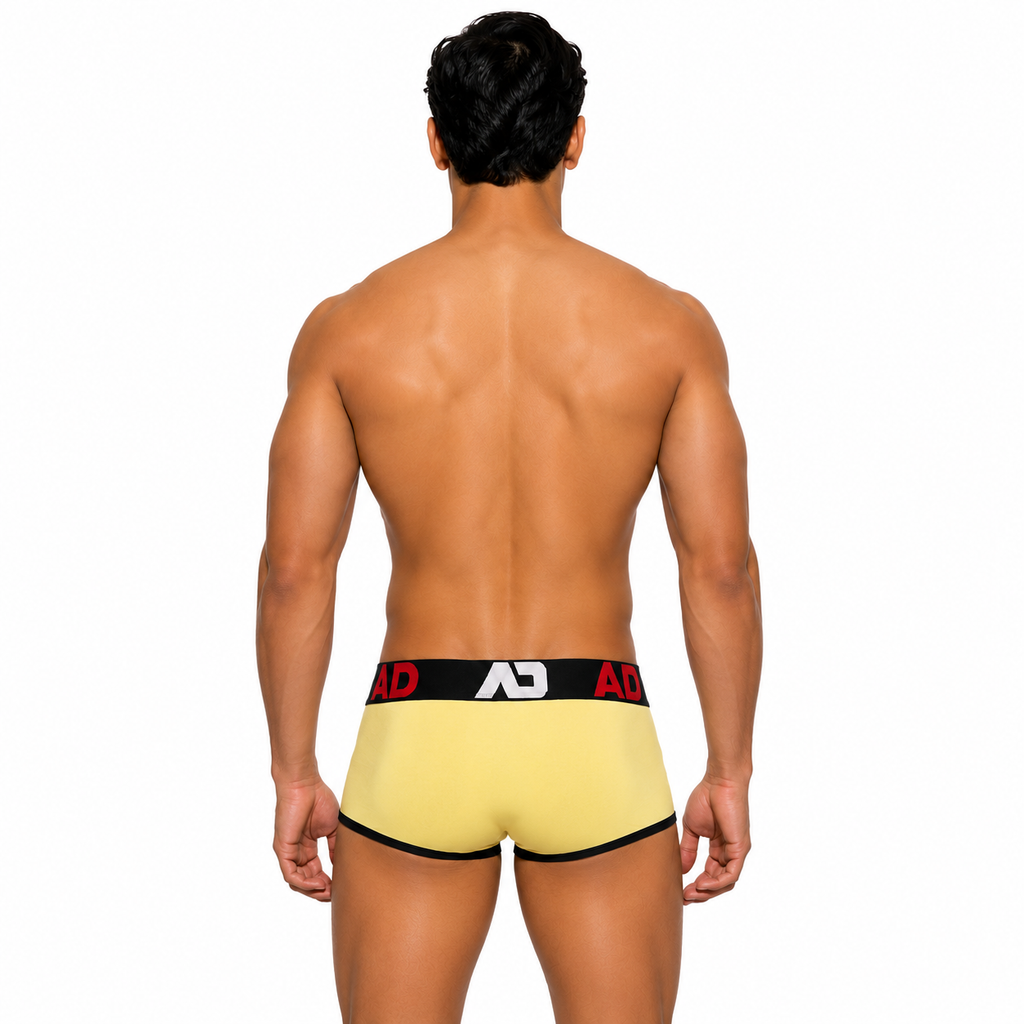 SEAMLESS TRUNK